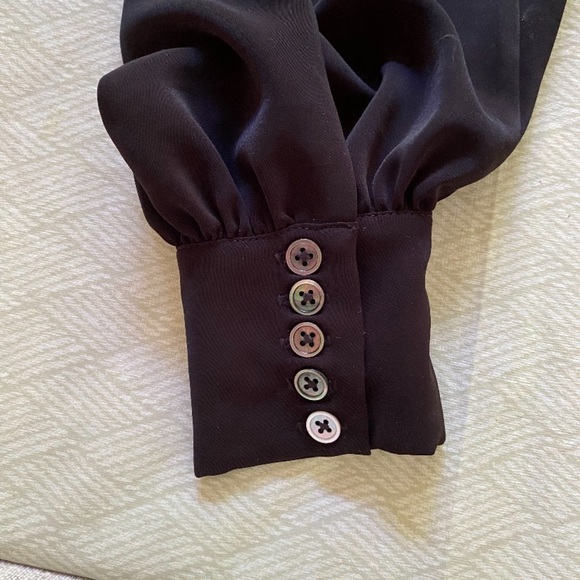 Capulet cropped blouse — size SMALL - Picture 11 of 14